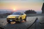 Lamborghini Urus Shiny Black Package 2018 года
